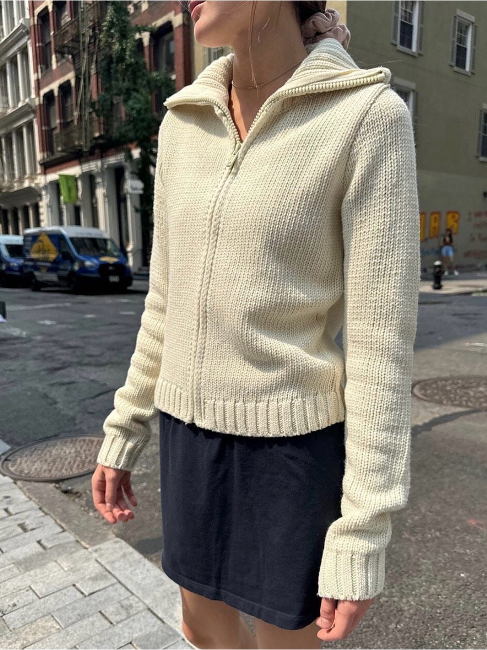 Brandy Melville Andrea Wool Zip-Up Sweater